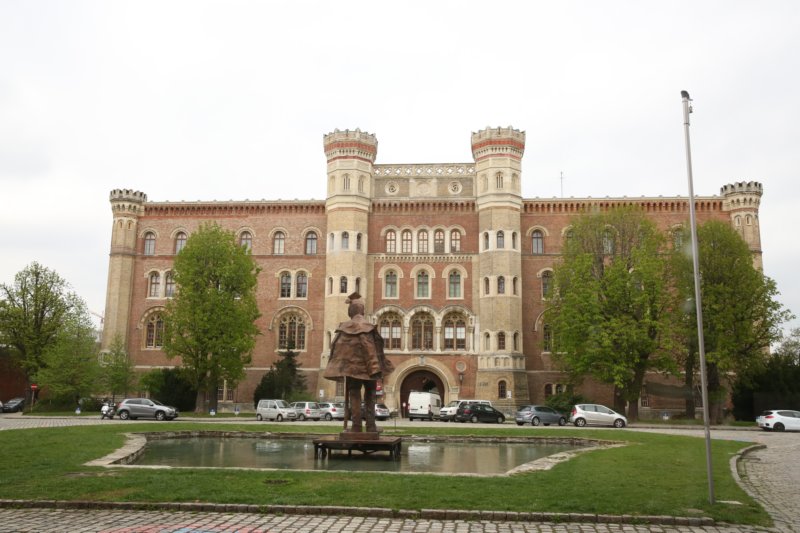 r19a2851.jpg